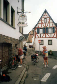 Hotel zur Kanne -auf zur letzten Etappe;12kb